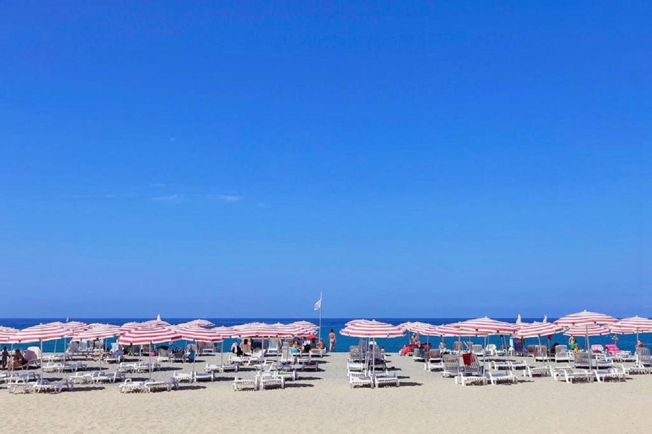 Pizzo Beach Club Daire Dış mekan fotoğraf